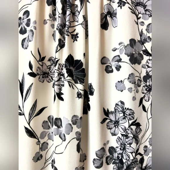 Calvin Klein Sleeveless Floral Print Top Sz Large - Picture 2 of 5